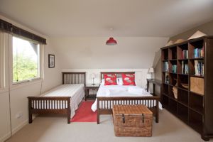 Bedroom- click for photo gallery